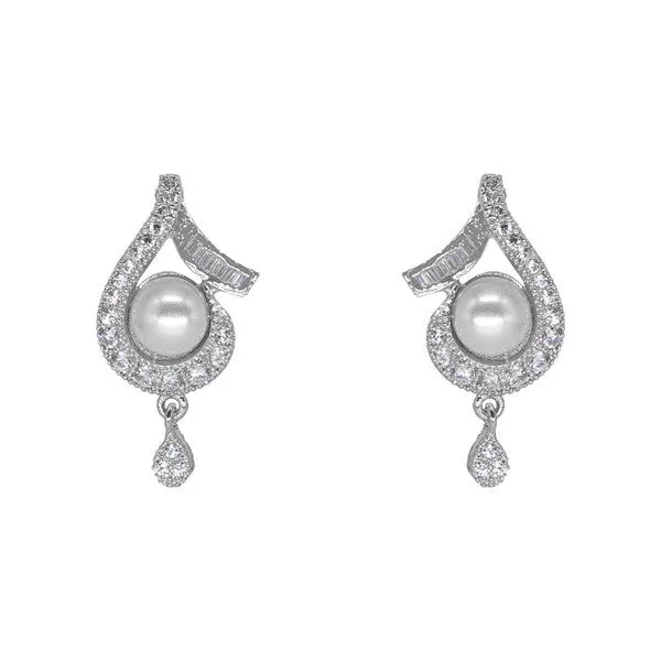 City_Girl_Ad_Brass_Regal_Essence_Pendant_Set_With_Pearl_Silver