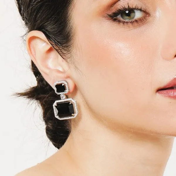 American_Diamond_Rhodium_Plated_Premium_Cz_Classic_Stud_Earrings_Signature_Edition_Black