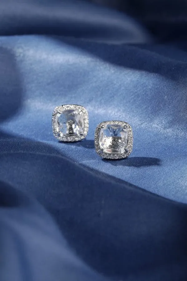 American_Diamond_Rhodium_Plated_Earrings_Studs_With_Hydro_Cz_Stone_Round_Cut_Silver