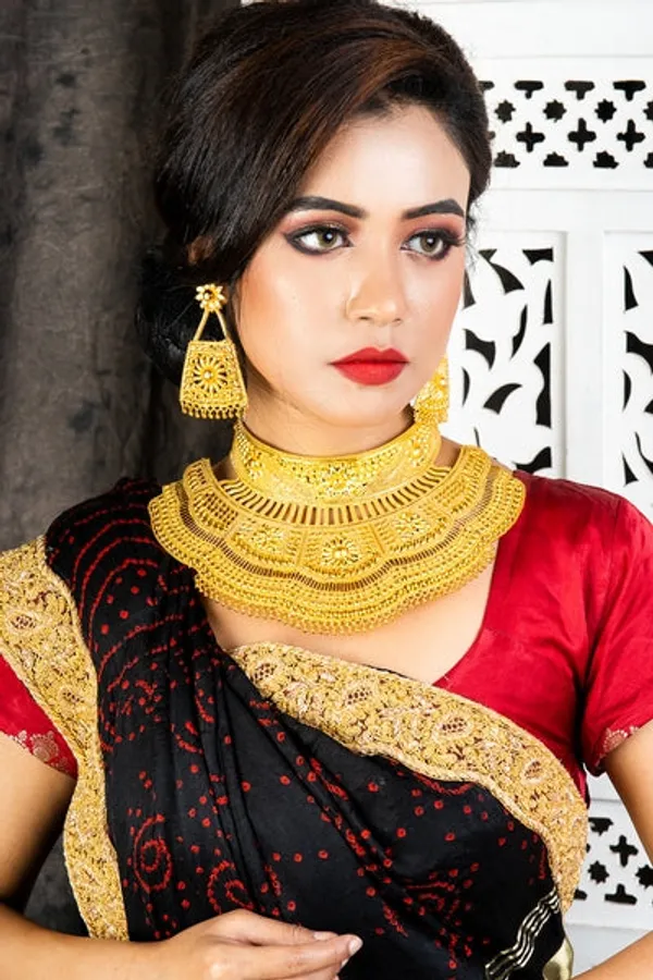 City_Girl_Brass_Gold_Plated_Gold_Jewellery_Set_Pack_Of_1_Modern_Ethnic_Elegance