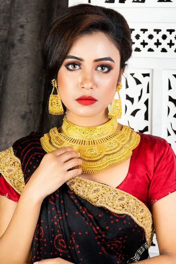 City_Girl_Brass_Gold_Plated_Gold_Jewellery_Set_Pack_Of_1_Modern_Ethnic_Elegance