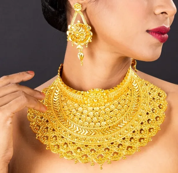 City_Girl_Brass_Gold_Plated_Gold_Jewellery_Set_Pack_Of_1_Red_Bridal_Glow