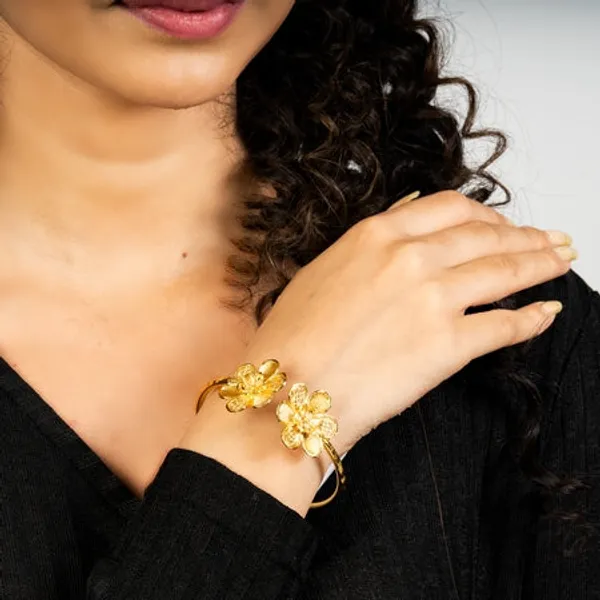 City_Girl_Brass_Gold_Plated_Floral_Cutwork_Bracelet