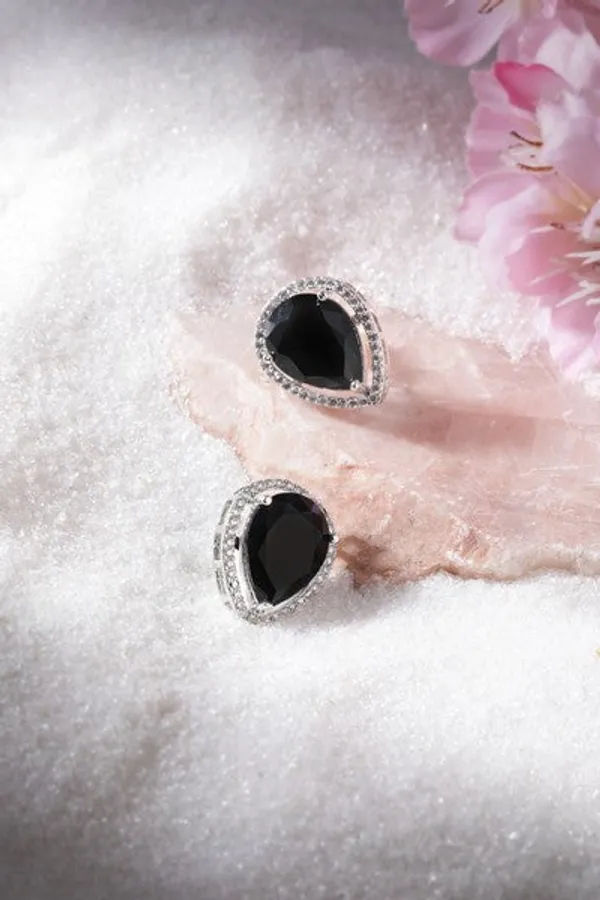 American_Diamond_Rhodium_Plated_Studs_With_Pear_Shape_Cz_Stone_Black