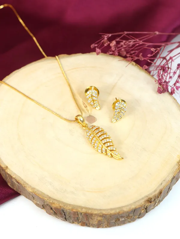 City_Girl_Cubic_Zirconia_24ct_Gold_Plated_Copper_Minimalist_Leaf_Pendant_Set_With_Mathcing_Earrings_For_Women_And_Girls_Ad_Lk_Set_005