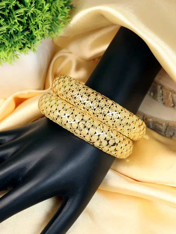 City_Girl_Traditional_Handcrafted_Anti_Tarnish_24ct_Gold_Plated_Copper_Bangle_Kada_Set_For_Women_And_Girls_2_Pcs_Sp_2041