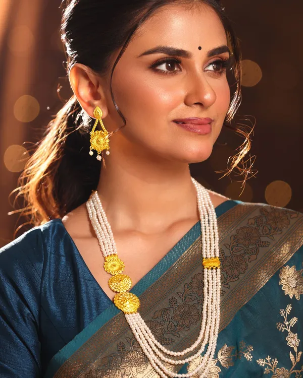 City_Girl_Traditional_Pearl_Layered_Necklace_Set_With_Earrings_30_Inch_Multi_Layer_Pearl_Mala_Gold_Plated_Ethnic_Jewellery_Set_For_Women_Adjustable_Dori_Wedding_Festive_Wear_Gold