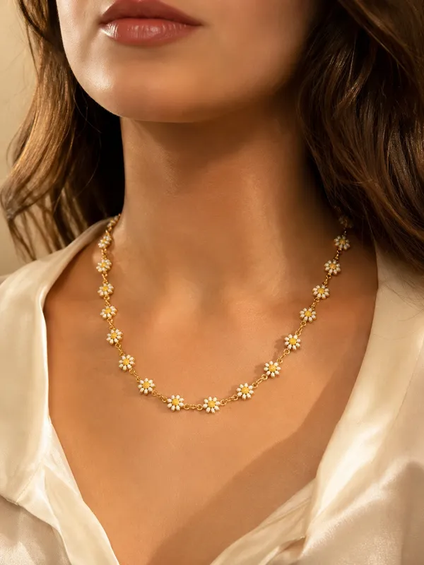 City_Girl_Jewellery_24k_Gold_Plated_White_Yellow_Daisy_Flower_Enamel_Chain_Necklace_For_Women_Default_Title