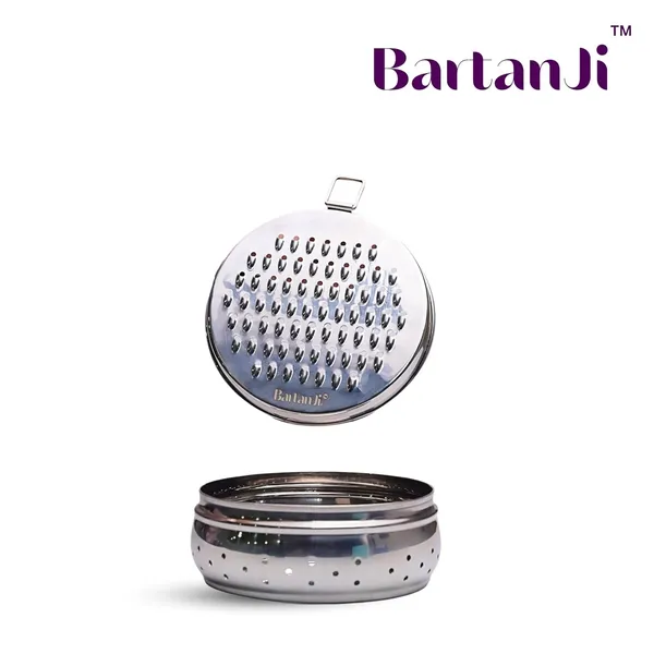 Vegetable_Grater_With_Storage_Container