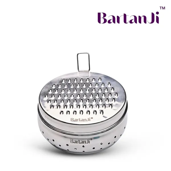 Vegetable_Grater_With_Storage_Container