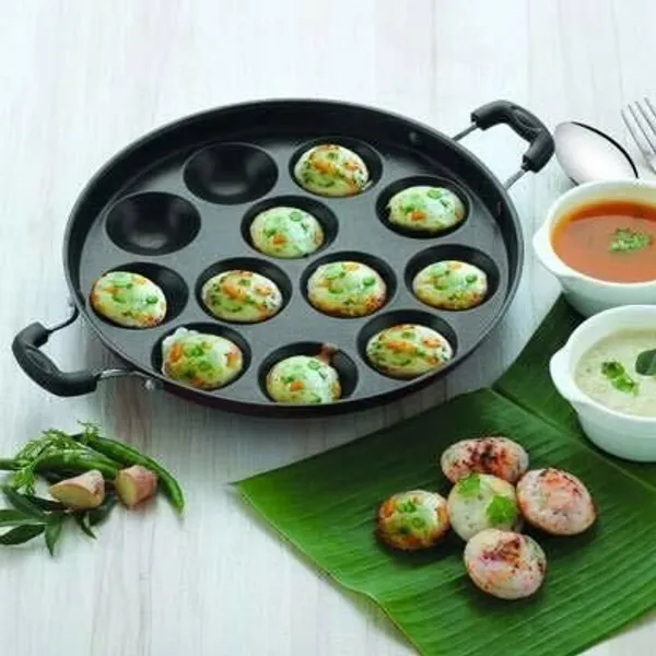 Swarambh_Appam_Maker_Pan_z1_Paniarakkal_Pan_24_cm_diameter_with_Lid_1_L_capacity_(Aluminium,_Non-stick)