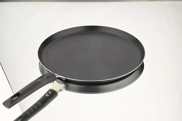 BartanJi_Nonstick_Aluminium_Dishwasher_Safe_Dosa/Roti_Tawa_2.6mm_Tawa_28_cm_diameter_(Aluminium,_Non-stick)