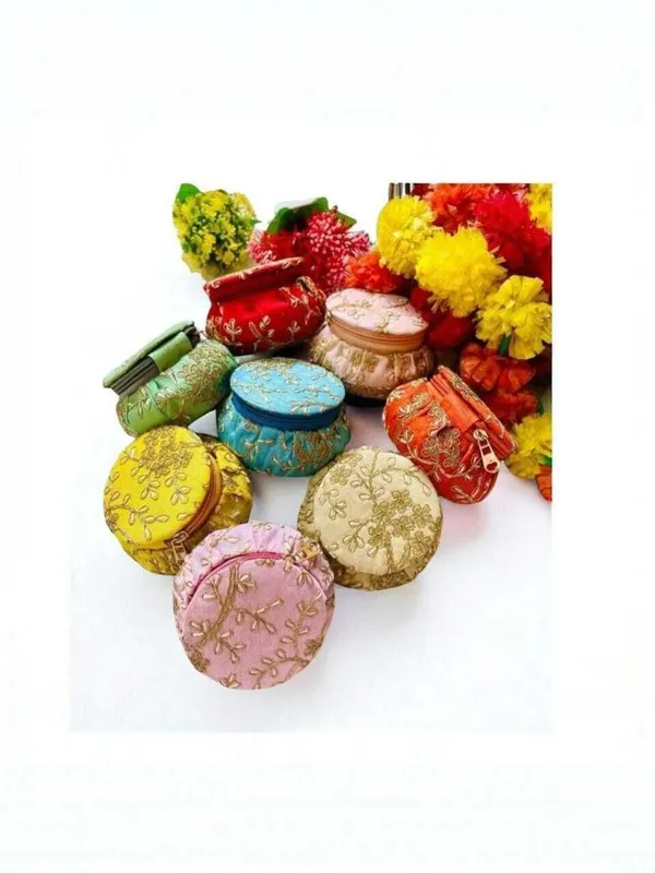 kujra_Embroidery_matki_shape_Bangle_Box_Jewellery_Organiser_Potli_()
