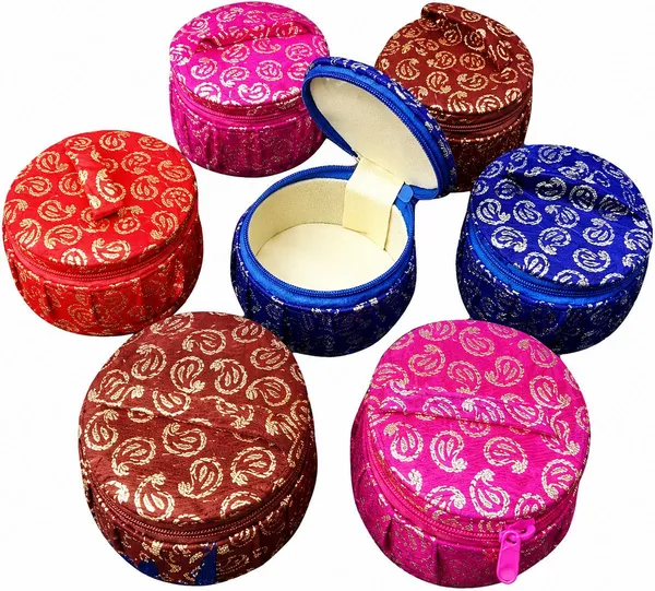 kujra_Embroidery_Matki_Bangle_Box_Jewellery_Organiser_Potli_(Pack_of_7)