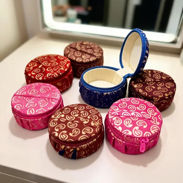 Round_Fabric_Jewellery_Storage_/_Bangle_Holder_Box_pack_of_6