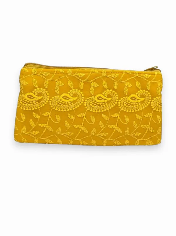 keri_lakhnavu__pouch_bag_pack_of_12