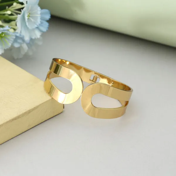 Elegant_Golden_Double_Oval_Open_Cuff_Bracelet_for_Women_&_Girls