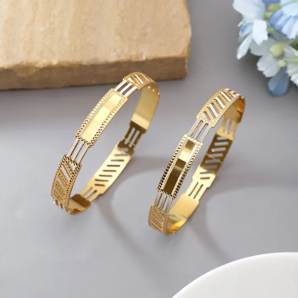 Gold_Plated_Geometric_Designer_Fashion_Bangles_–_Elegant_Gold_Finish