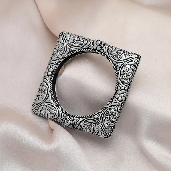 Oxidized_Silver_Square_Kada_Bangle_with_Traditional_Floral_&_Paisley_Engraved_Design_for_Women