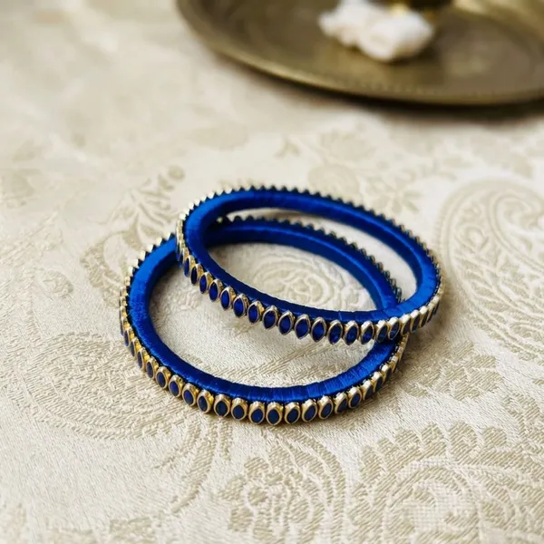blue_color_Leaf_Design_1_set_of_thread_bangle_