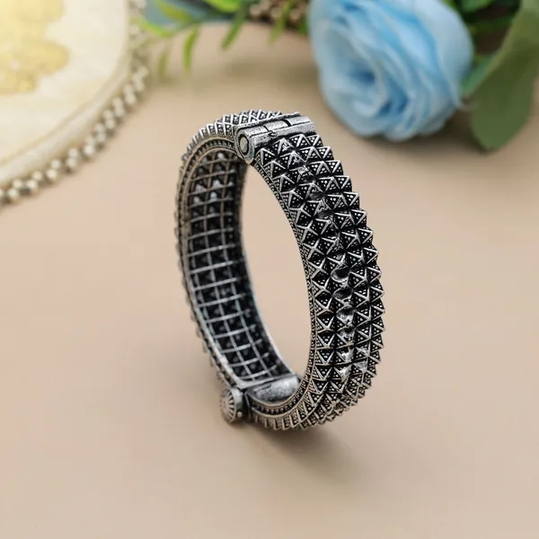 silver_color_oxidised_openable_bracelet_Traditional_Ethnic_Cuff_Bangle
