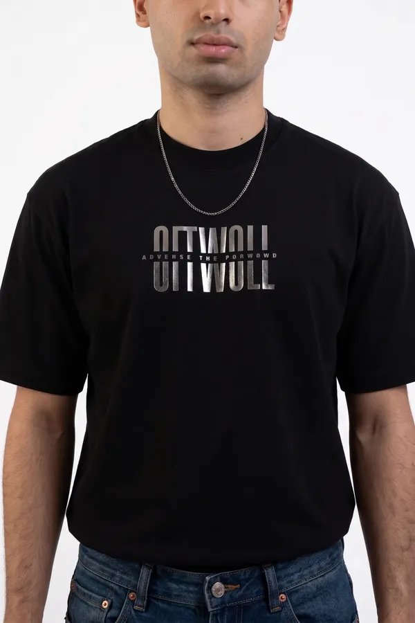 Black_Casual_Fit_T-Shirt_for_Men