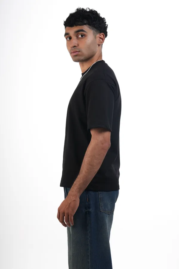 Black_Regular_Fit_Crew_Neck_T-Shirt_for_Men