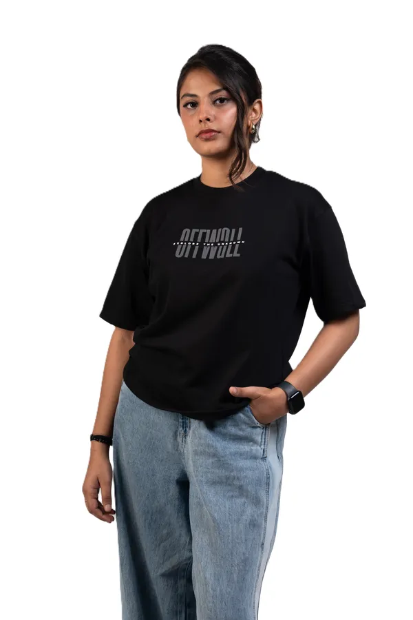 Black_Oversized_Fit_Graphic_T-Shirt_for_Women
