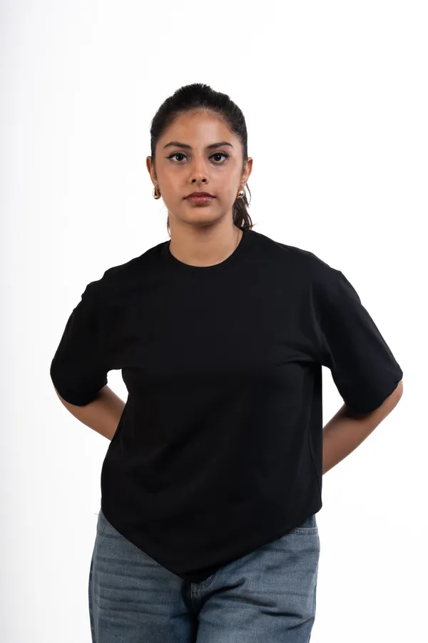 Black_Oversized_Fit_T-Shirt_for_Women