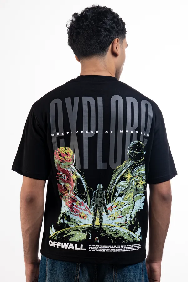 Black_Graphic_Relaxed_Fit_T-Shirt_For_Men