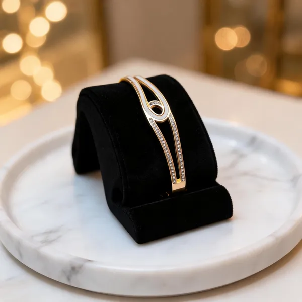 Gold_Anti_Tarnish_Crystal_Bangle_For_Women