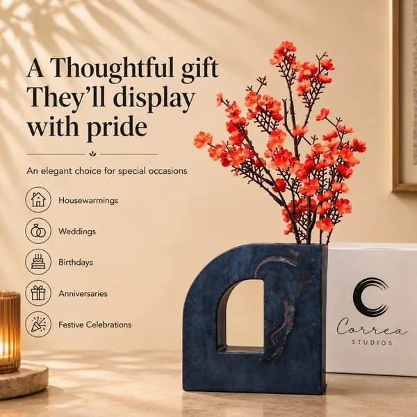Infinity_Arc_Decorative_Flower_Vase