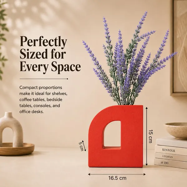 Infinity_Arc_Decorative_Flower_Vase