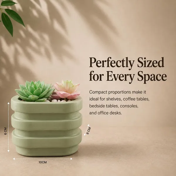 Tri_Rib_Decorative_Vase