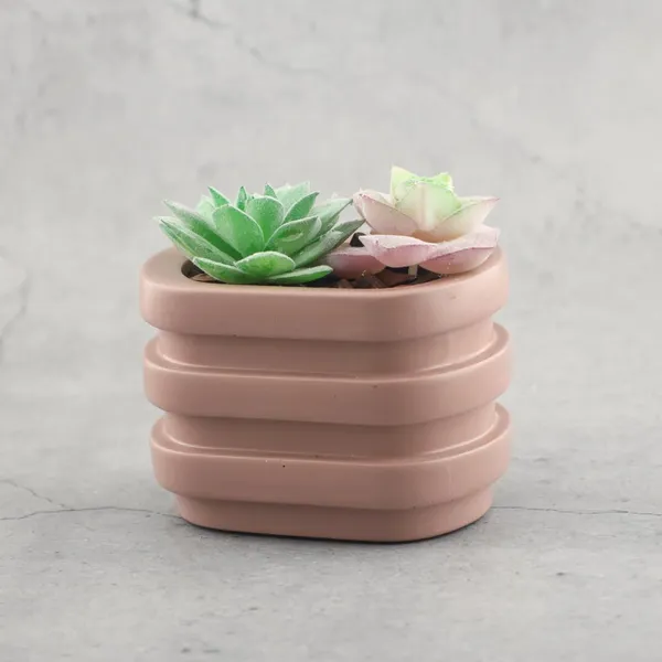 Tri_Rib_Decorative_Vase