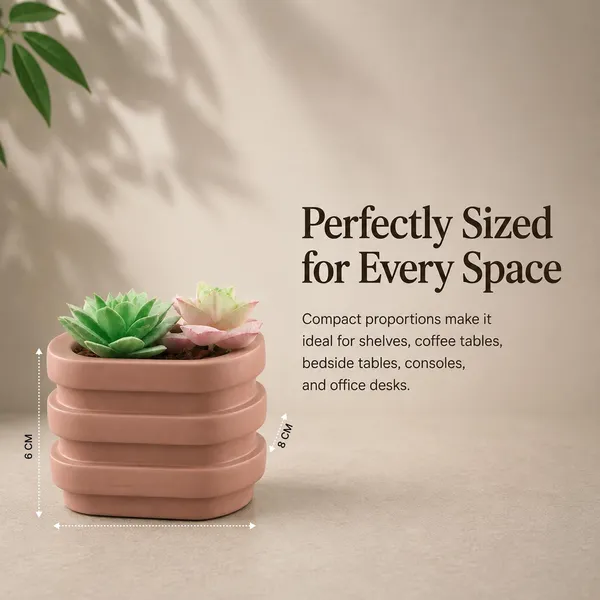 Tri_Rib_Decorative_Vase