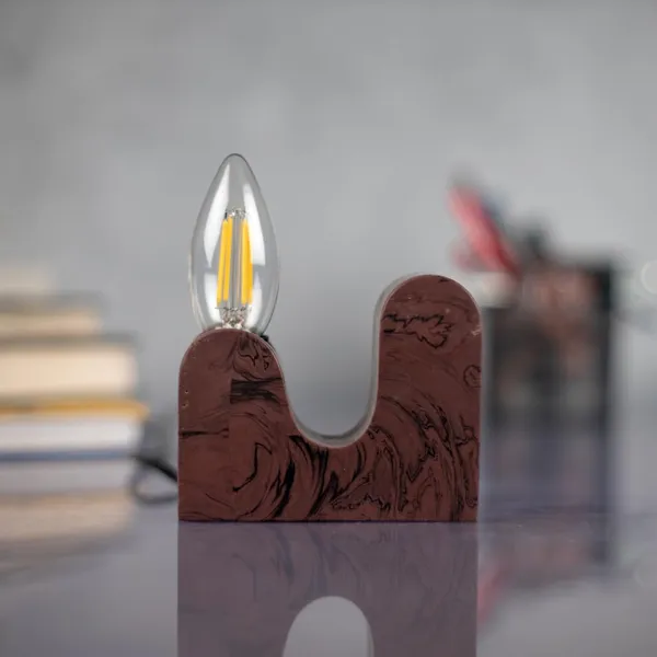 Table_Lumina
