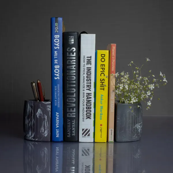 Book_Nook_Bookend