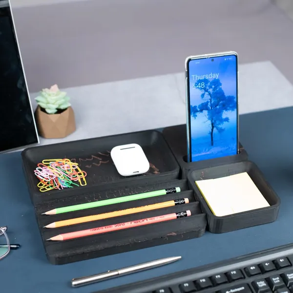 Desk_Mate