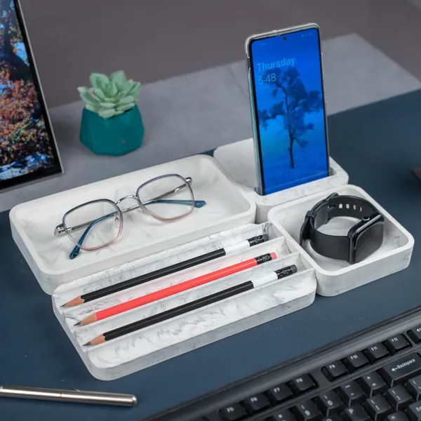 Desk_Mate