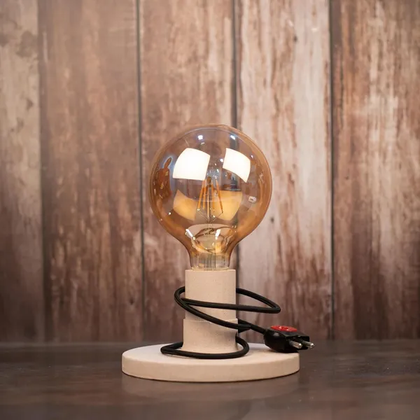 Desk_Brilliance