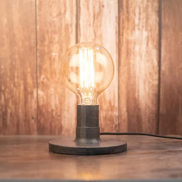 Desk_Brilliance