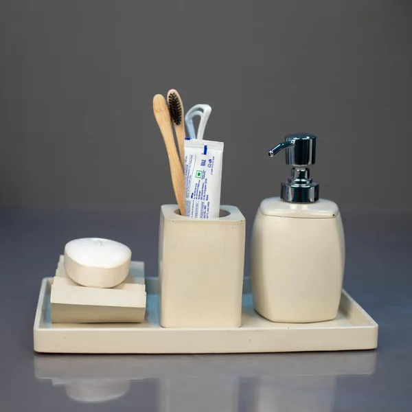 Aqua_Indulgence_–_4-Piece_Bathroom