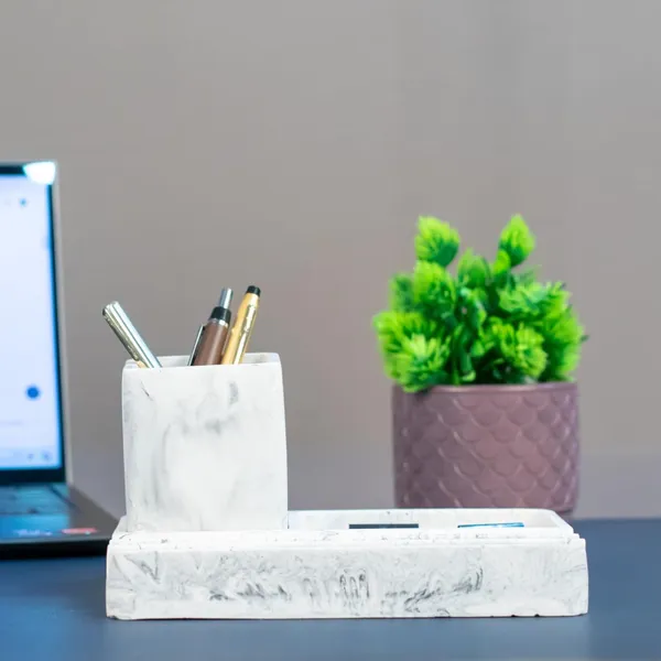 DESK_SUITE