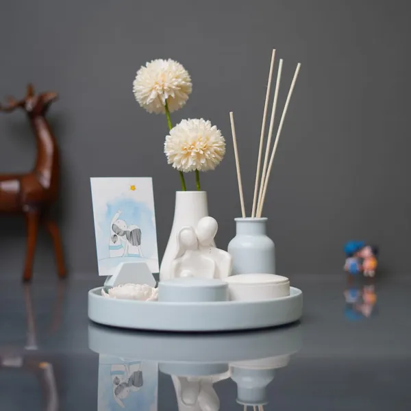 Love_Radiance_Showpiece