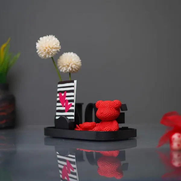 Love_Nest_Showpiece
