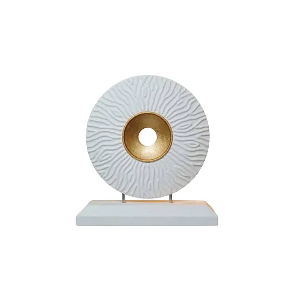 Echo_Loop_Decorative_Showpiece