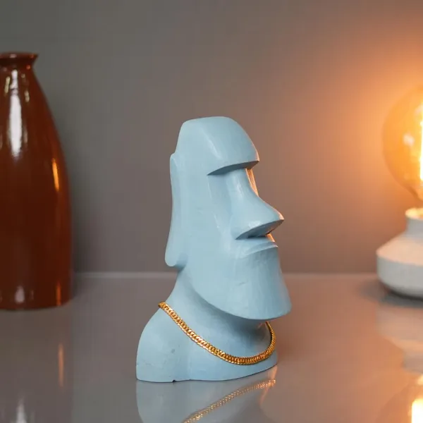 Chad_Carve_(with_Chain)