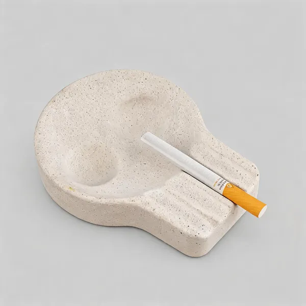 Acrylic_Polymer_Gothic_Skull_Shaped_White_Ashtray