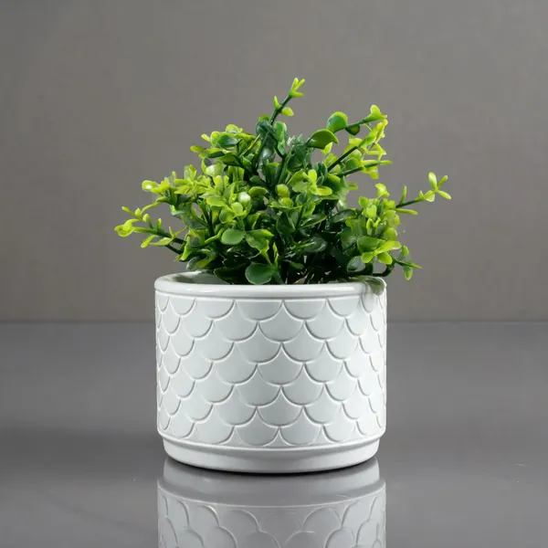 Acrylic_Polymer_Modern_Waves_Planter_White